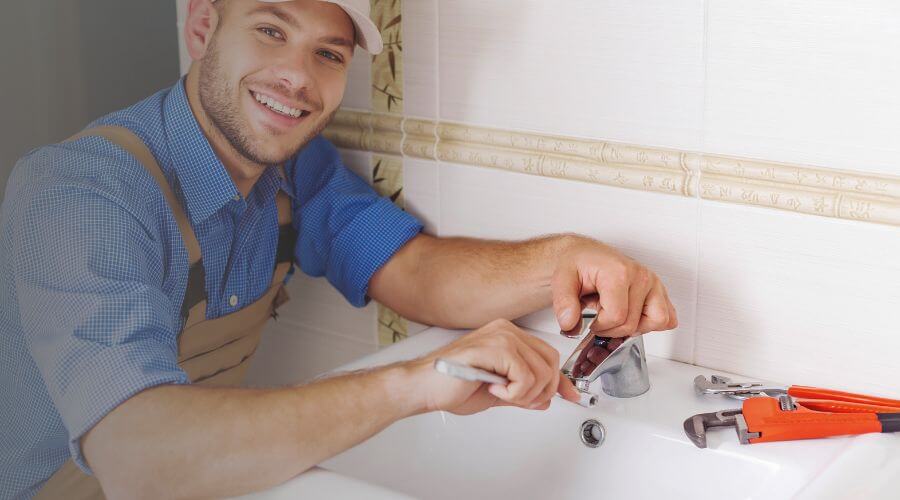 Professional sink repair in Oconee, IL